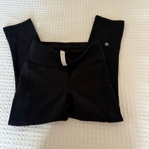 lululemon athletica Black Ankle Cropped Pants